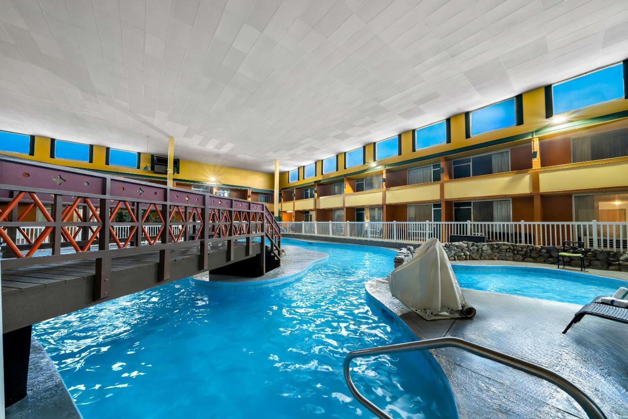 Suburban Studios, Kearney Εξωτερικό φωτογραφία